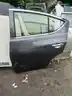 Nissan Sunny · Porta traseira esquerda 1