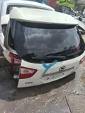BYD S6 · Tapa del maletero 5