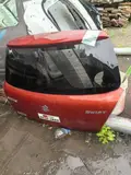 Suzuki Swift · ฝากระโปรงท้าย 3