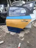 20 Hyundai Verna · Pintu belakang kiri · rosak, belum dibaiki 2