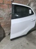 Buick Encore · Left rear door 3