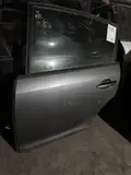 باب خلفي أيسر · C-Quatre 2