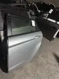 Fiesta · ປະຕູຫຼັງຊ້າຍ 2