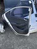 18 Verna · Porte arrière gauche · endommagé 3