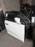 Sportage · Pintu depan kanan 3