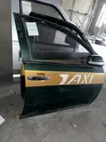 Geely King Kong · Puerta delantera derecha · repintado 2