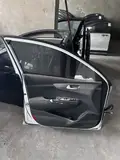 Forte · Puerta delantera izquierda · con daños 5
