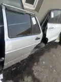 Jetta · Modelo anterior · Puerta trasera izquierda · repintado 4