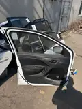 Peugeot 301 · Left front door 4