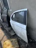 Peugeot 301 · Pintu belakang kanan 2