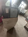 Tiida · Porta traseira direita 3