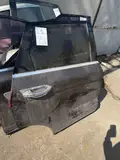 Zotye t700 · Pintu belakang kanan 3