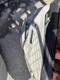 Emgrand · Porte arrière droite 3