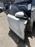 باب أمامي أيمن · VS7 2