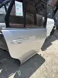 Tiida · Pintu belakang kanan 3